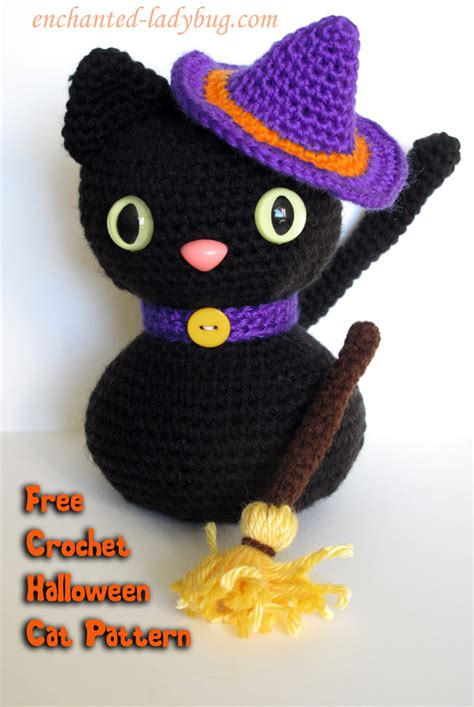 Crochet cat witch hat